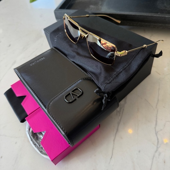 Valentino V-SEI VLS 111B 58 Sunglasses Titanium - Picture 8 of 16